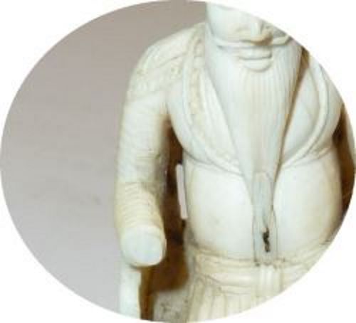 ivory figure with out hand .jpg